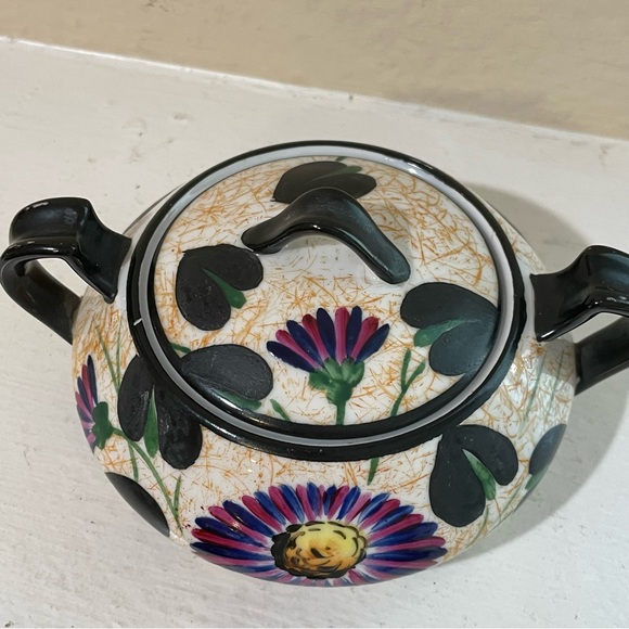 Vintage hand painted Meito china sugar bowl and creamer - Picture 8 of 16